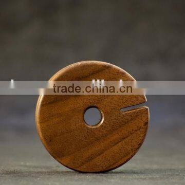 Wooden Earphone Holder photo-4