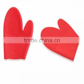 Eco-friendly kitchen glove,silicone oven glove with fingers,kitchen mittens