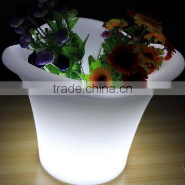 Supplying plastic Material and Buckets, Coolers & Holders Type Led bucket with handle