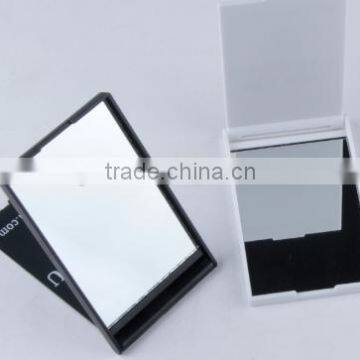 Rectangular folding single mirror