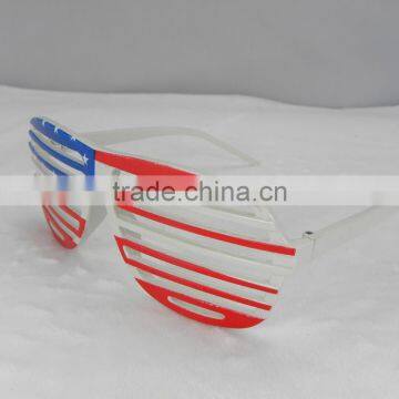 Plastic Shutters Flag Glasses photo-3