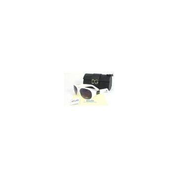 Fashion plastic sunglass