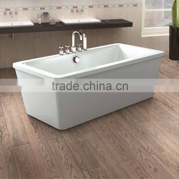 Model Houses Rectangle Shaped 1700mm Acrylic Bathtub With Side Mount Faucet