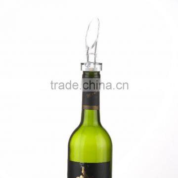 Plastic,rubber and stainless steel Oxygenating wine pourer