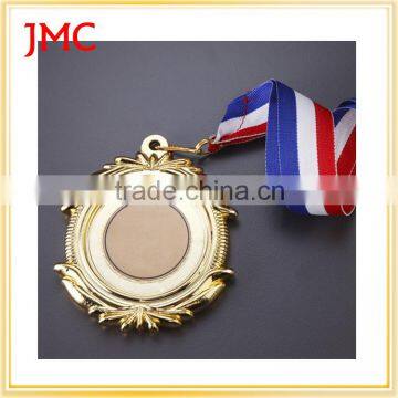 Factory Direct Sale Production Metal Stand Gold Award Medal photo-3