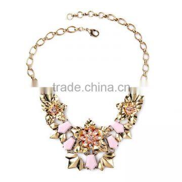 Vintage gold plated alloy heavy necklace, flower necklace, statement necklace