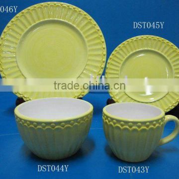 ceramic color glazed dinner set with embossed designs