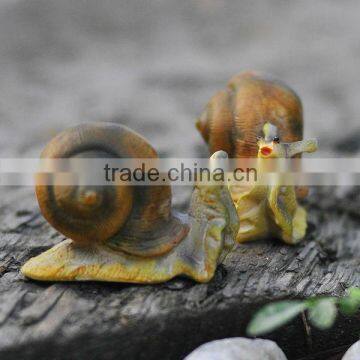 resin snail for garden decoration