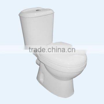 Y929 get free two piece of toilet high quality easy clean