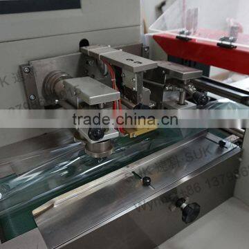 Adhesive Tape Bag Flow Packing Machine photo-4