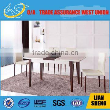 2016 New design luxury and Elegant dining table with marble top and solid wood legs