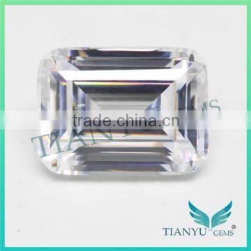 Free Sample Wholesale Synthetic Zircon Gemstone Emerald Cut White Cubic Zirconia Jewelry