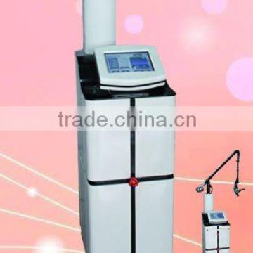 Skin Whitening Skin Resurfacing 10600nm CO2 Laser RF Fractional Laser Beauty Equipment To Remove Scar /Smooth Wrinkles /Rejuvenate Skin Eye Wrinkle / Bag Removal Vertical