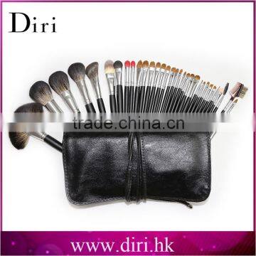 32 Pcs Professional Wood Make Up Brush Set