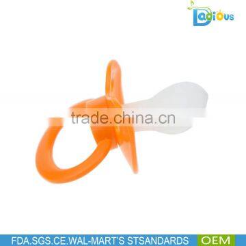 2017 New colors come in silicone medical adult pacifier