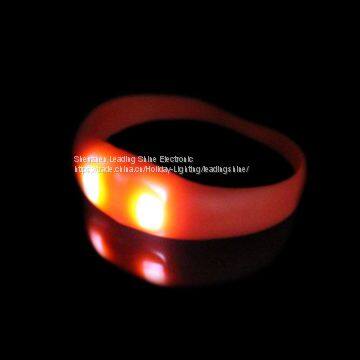 Silicon Motion Sensor Running Motive Sports Meeting Runner Wear Customized Logo Printing Led Flashing Wristband Armband photo-3