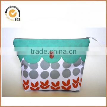 Retro Style Zipper Pouch/Makeup Bag: Lotta Jansdotter Fabric with Aqua Scallop and Orange Vintage Buttons By Chiqun Dongguan