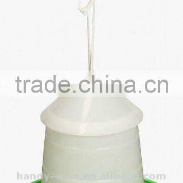 Classic Crown Plastic Gear Box Feeder with plastic lid