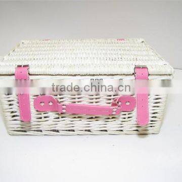 Wholesale Cheap Natural Handmade Outdoor Wicker Willow Outdoor Picnic Durable Basket