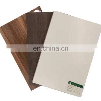 Low price 18 mm high-grade melamine plywood for furniture and cabinets