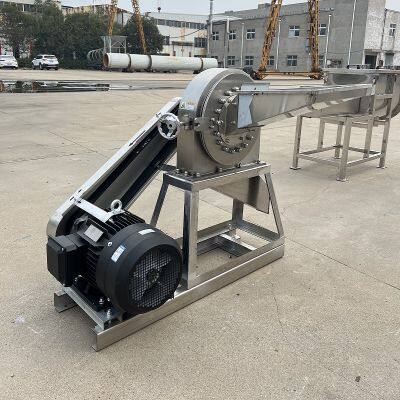 Commercial Stainless Steel Food Grinder with High-Power Motor for Restaurant Use