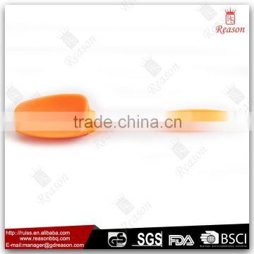 Distinctive stylish silicone plastic kitchen scraper