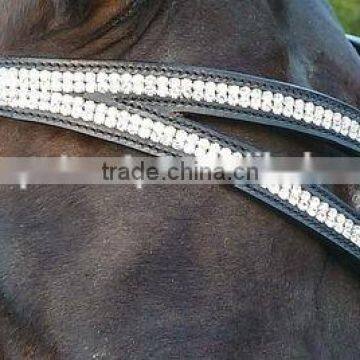 DOUBLE V- SHAPE CRYSTAL BROWBAND