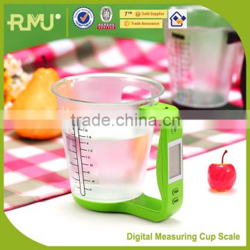 Digital Measuring Cup Scale and Plastic Measuring Cup for kitchenwares