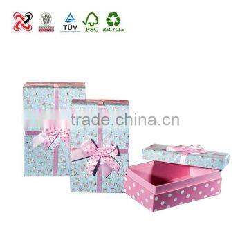 Different Shaped Paper Ribbon Closure Box