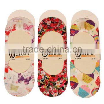 women invisible socks