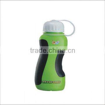 PE plastic promotional sport water drinking bottle with handle(BPA free)