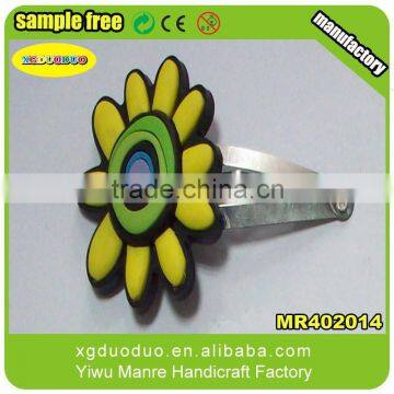 Customized hair clips for girls, popular yellow flower shaped hair clips