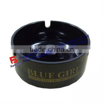 Black round melamine ashtray