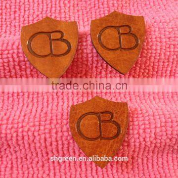 Soft Debossed Company Name Leather Tags for Suits photo-5