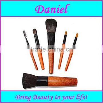 High quality Beauty Needs Kabuki makeup brush set factory