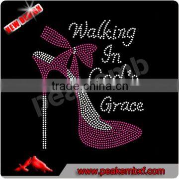 Beautiful high-heeled shoes Custom Rhinestone Design T-shirt