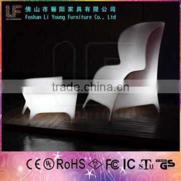 Wholesale Modern Decoration Colorful Nightclub Plastic LED Furniture /llluminated Plastic Outdoor Furniture For Parities