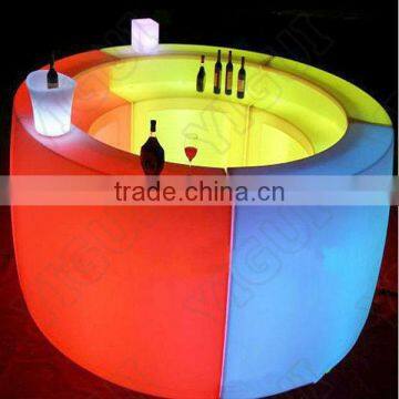 Modern Design Hotel Club Glow LED Bar Counter table/Plastic Led Bar Furniture New Design Events Led Bar Counter