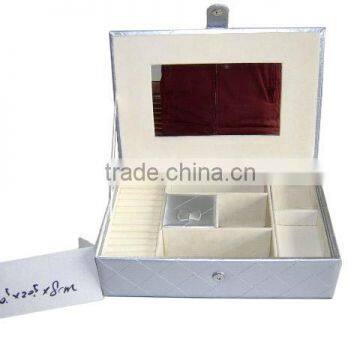 Pretty Large Size Display Jewelry Storage Box With A Large Mirror Inside