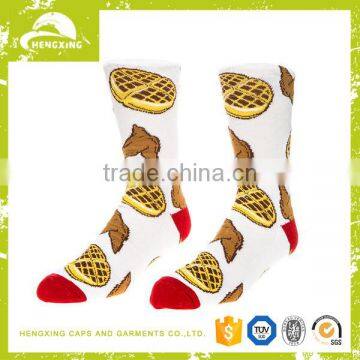 Cheap Wholesale Custom Logo Cotton Socks photo-4