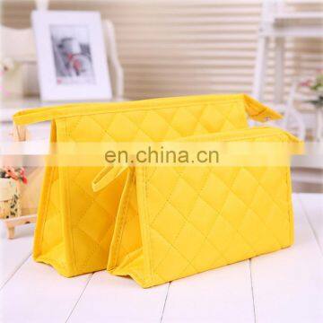 High quality custom colors smart lightweight cosmetic toilet bags