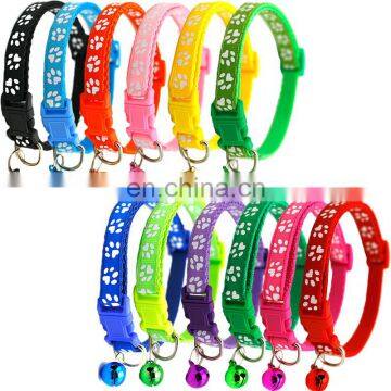 Wholesale Classic Custom Print Paw Adjustable Nylon Dog Collar With Bell