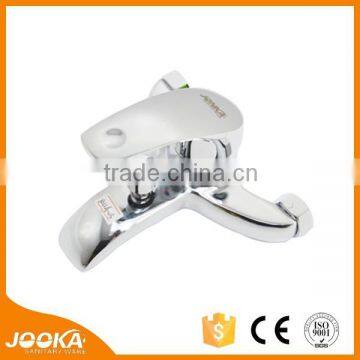 Wall mounted bath mixer faucet