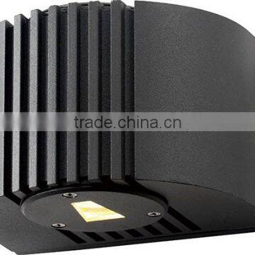 LED wall light die casting aluminium alloy up and down lighting IP54 waterproof