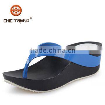 2015 Ladies Wholesale Flip Flops Hot Selling Jelly Wedge Shoes PU Wedge Flip-flops