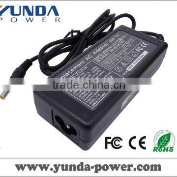 Manufacturer OEM Laptop adapter for Samsung 19V 3.16A 65W - 5.5MM x 3.0MM