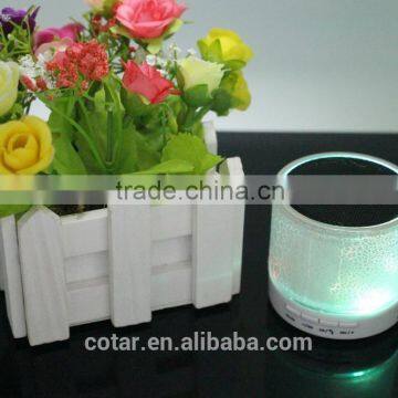 Factory Sale 2015 New Design Portable Mini Bluetooth Speaker with Flash Light