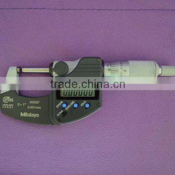 Mitutoyo Digimatic Micrometer 293-340 with Dust/Water Protection Conforming to IP65 Level