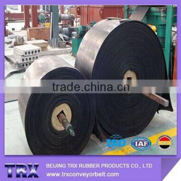 Acid resistant rubber conveyor belt