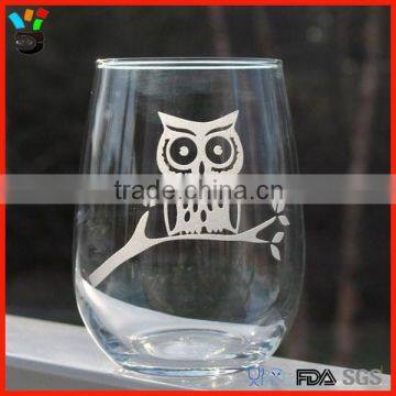 Attractive owl custom decal stemless etched wine glass